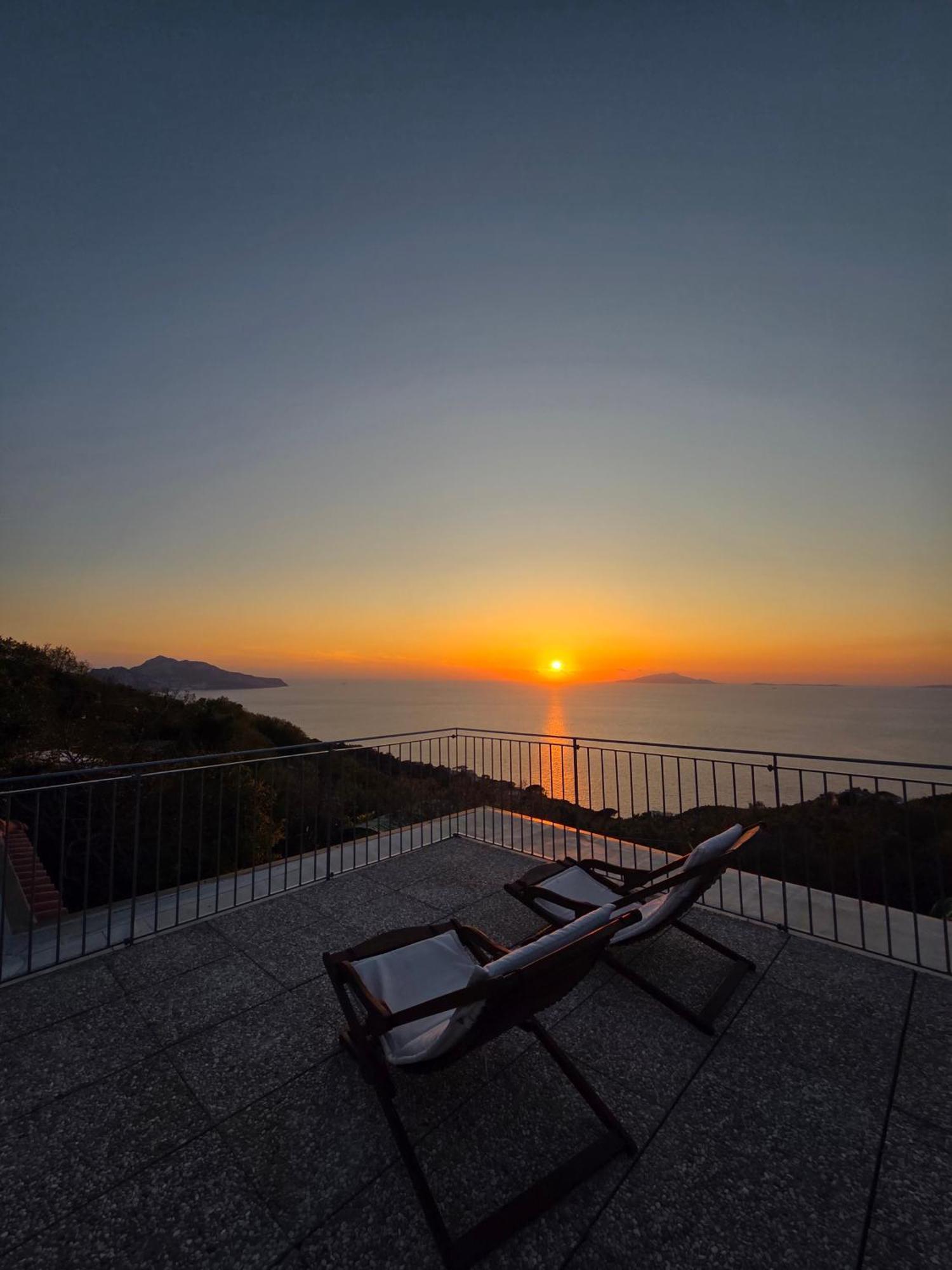 Sun & Relax, Relaxing Location With Seaview Massa Lubrense Exterior foto