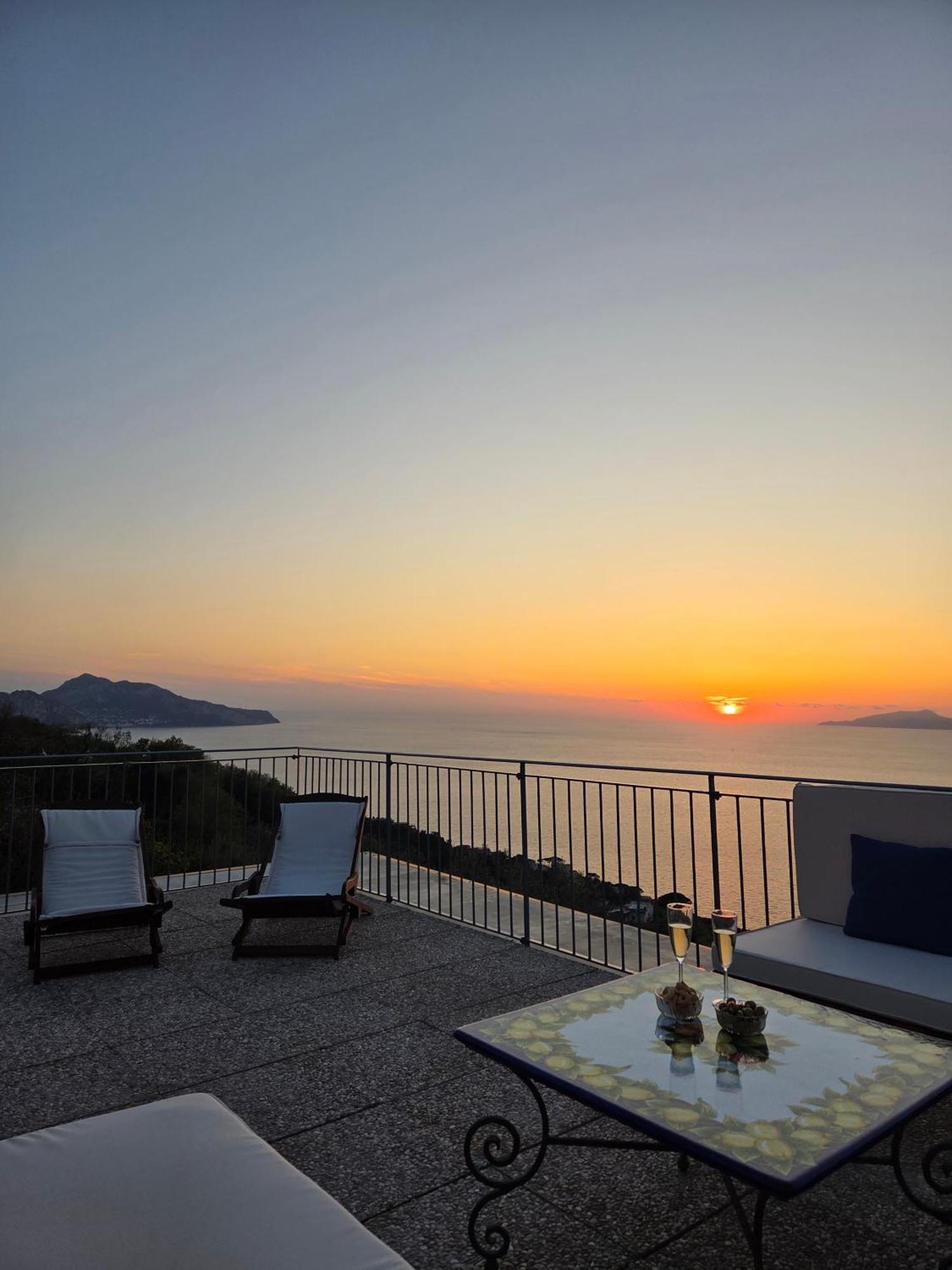 Sun & Relax, Relaxing Location With Seaview Massa Lubrense Exterior foto