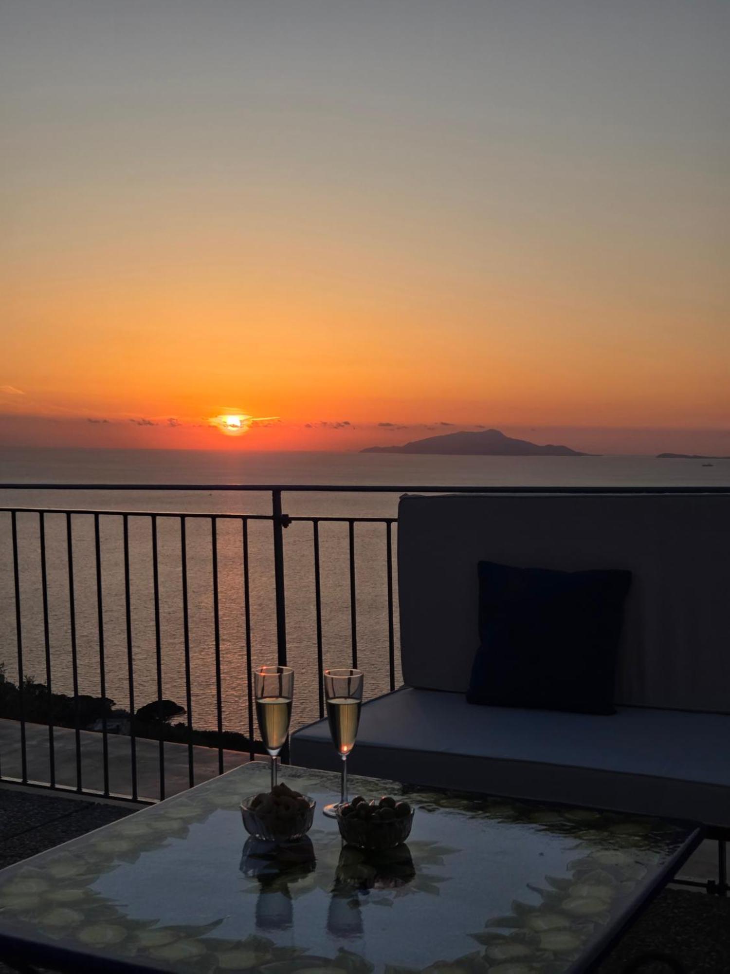 Sun & Relax, Relaxing Location With Seaview Massa Lubrense Exterior foto